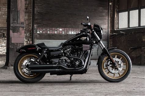 Dazu viel power aus dem 114cui motor mit 155nm drehmoment! 2016 Harley-Davidson Low Rider® S Motorcycles Milwaukee ...