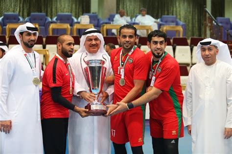 شباب الاهلي دبي في دوري الخليج العربي الاماراتي. شباب الأهلي ـ دبي .. احتفالية كبرى بكأس اليد - الرياضي ...