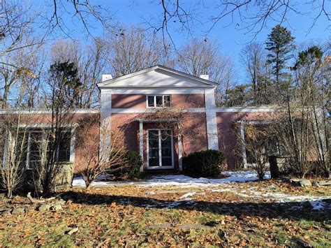 72 Lookout Rd Tuxedo Park Ny 10987 Mls H5120332 Redfin