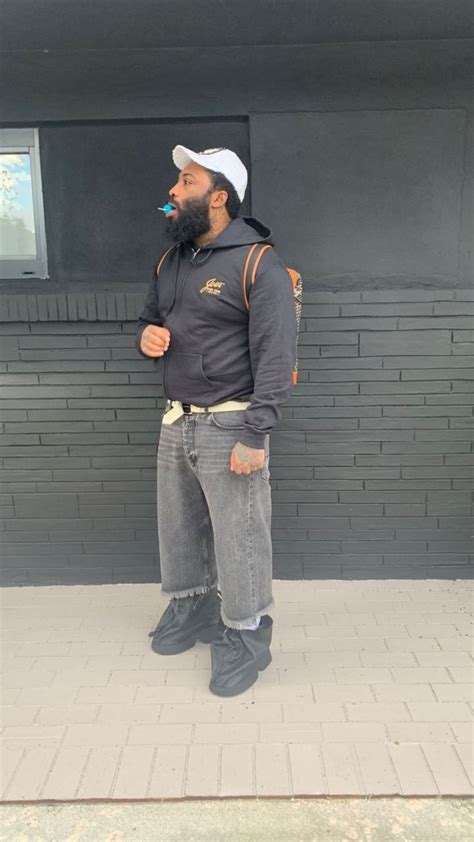 Asap Bari Outfit From December 8 2022 Whats On The Star Black