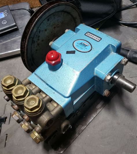Cat Pumps 3500 Psi 45 Gpm Triplex Plunger Pressure Washer Pump 5cp3120