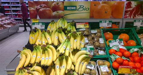 Whether you're already sourcing fair trade goods or you're interested in learning more, we're here to help. Dieser Text ist (mit Absicht) ziemlich Banane ...
