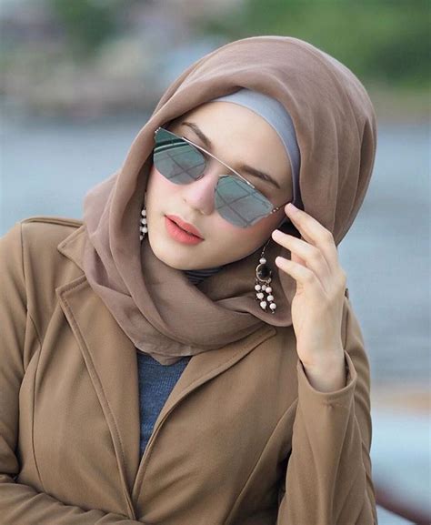 Amazing Hijab Dp Pics For Whatsapp Free Download Hijab Fashion Stylish Hijab Muslim Fashion