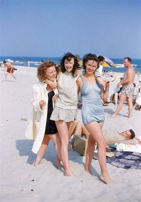 summer days at rockaway beach new york 1950 ~ vintage everyday