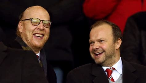 When and how did the glazers take over manchester united? Joel Glazer apologises to Manchester United fans for Super ...