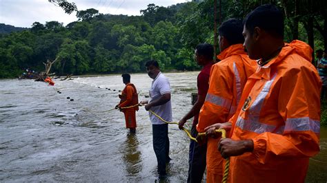 Dynamic maps of sea level rise. 76 dead, 2.5 lakh affected in Kerala Floods
