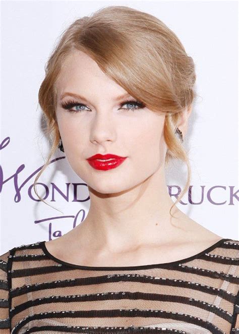 Lipstick Colors For Fair Skin That Will Give You A Porcelain Glow Red Lipstick Looks Fair