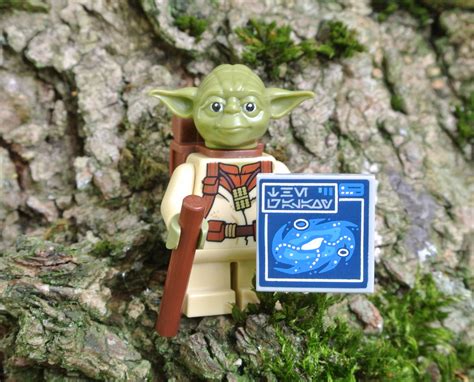 Lego Yoda Galactic Explorer Review Brickset