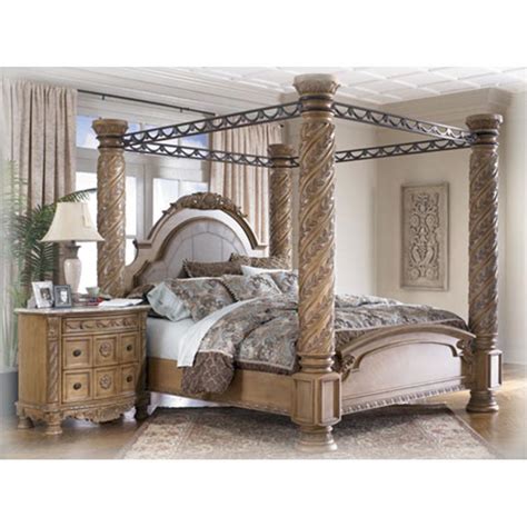 B547 172 Ashley Furniture South Coast King Poster Bed With Canopy