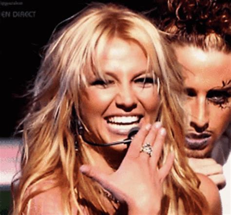 Britney Spears Britney Spears Lol Discover Share Gifs