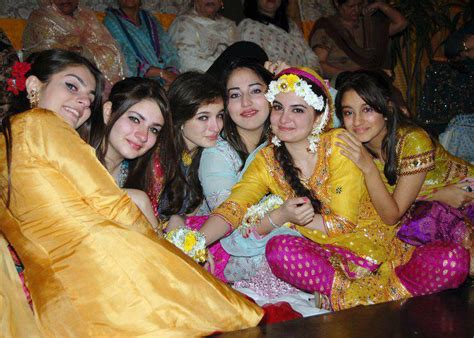 Hot Girls From Pakistan India And All World Pakistani Girls Wedding Pics