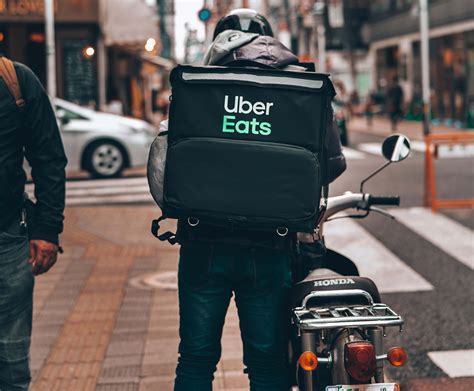 New York City Sets Minimum Wage For Food Delivery Drivers