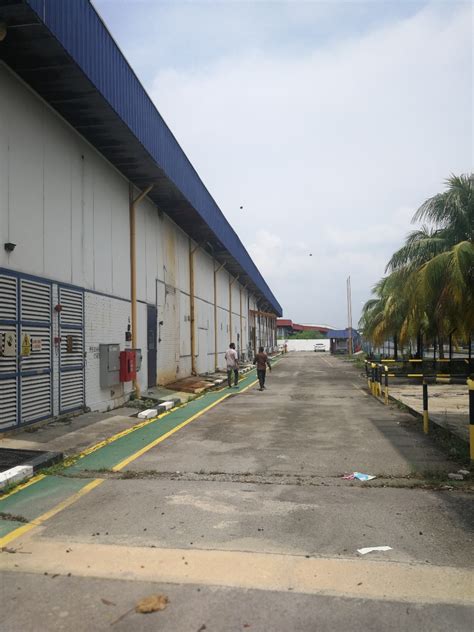 18,200 sq ft factory come with cf/ ccc power supply: SECTION 16 SHAH ALAM FACTORY WITH HIGH ELECTRICITY SUPPLY
