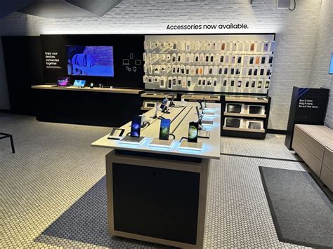 Samsung 837 Flagship Store Reopens With Interactive Connected Living Smartthings Experience