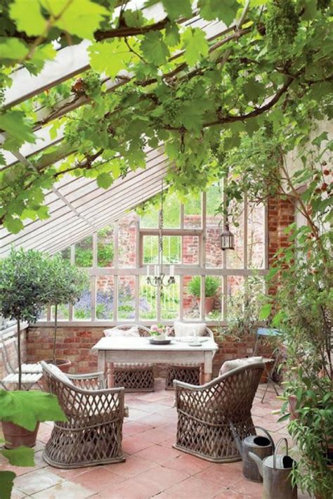 30 Inspiring Sunroom Design Ideas On A Budget Indoor Garden Rooms