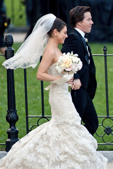 Mila Kunis And Ashton Kutcher Wedding Day Dress And News Glamour Uk
