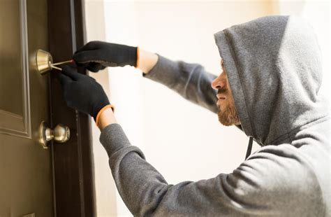 How To Protect Your Home From Burglaries Tips And Strategies Home Security Tips