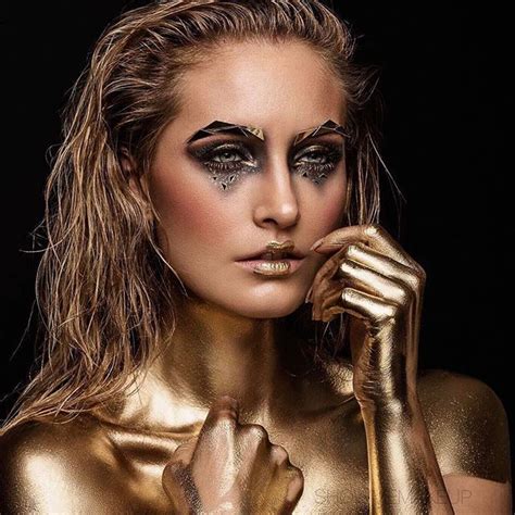 Golden Metallic Powder By Mehron L A R A Hair And Makeup Me