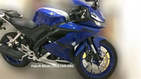 The seat height of the yamaha r15 v3 is 15 mm larger in comparison to the previous versions. Ini Dia Generasi Ketiga Yamaha YZF-R15 untuk Malaysia ...