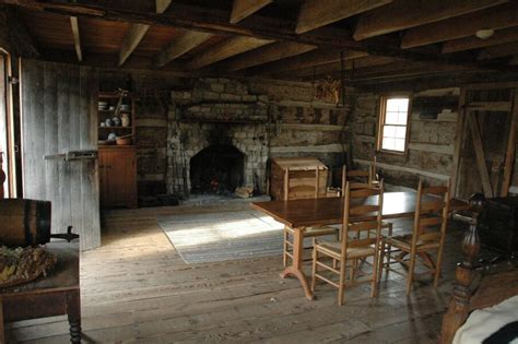 Cabins And Cottages Old Log Cabin Interiors Restored Log Cabin