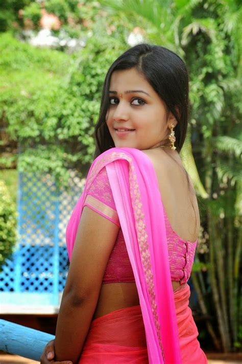 Samskruthy Shenoy In Pink Saree Malayalam Actress Photos Indian