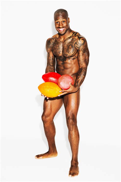 vernon davis 2013 body issue s bodies we want espn the magazine espn