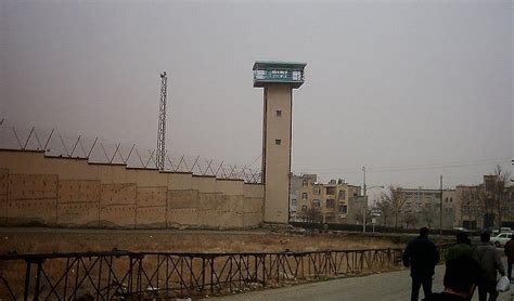 Iran Human Rights Article Iran Executions Man Hanged At Rajai Shahr Prison