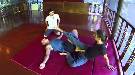 Advanced Thai Massage Thaivedic Ybodywork Techniques Ii Youtube