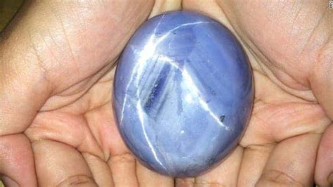 This Is The Biggest Sapphire In The World
