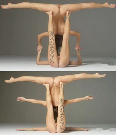 Sexy Twins Nude Acrobatic Positions VoyeurPapa