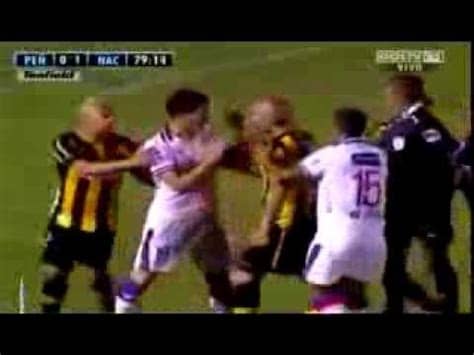 El amistoso se jugará este jueves 4 en el fau. Noticiassport - Pelea Nacional vs Peñarol 2014 - YouTube