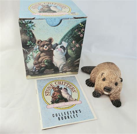 Vintage Stone Critters Beaver Sc 018 Figurine With Box And Booklet Made