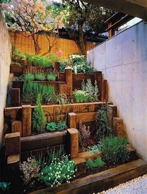 If you already have a green thumb or if you're just. Amazing Small Garden Designs | Diy herb garden, Small ...