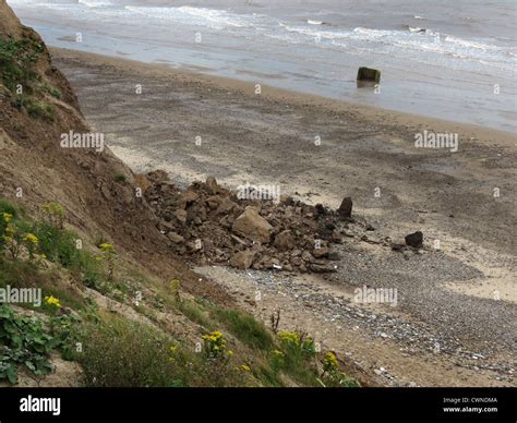 Holderness Coast Erosion Hi Res Stock Photography And Images Alamy