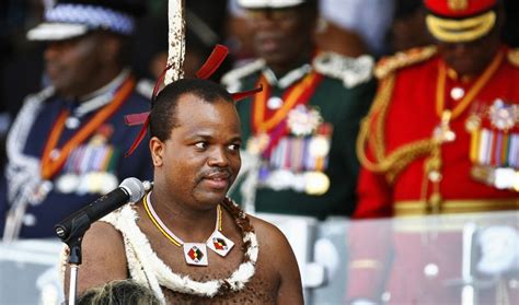 80000 Bare Breasted Virgins Dance For King Of Swaziland Video The