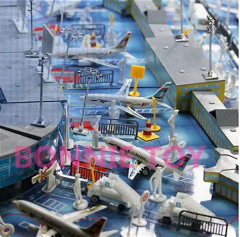 Free Shipping Toy Airport Runway Ground Runway 200pcsset Airplane
