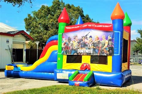 Wb106 Fortnite Multi Colored 5 In 1 Castle Wet Inflatable Combo