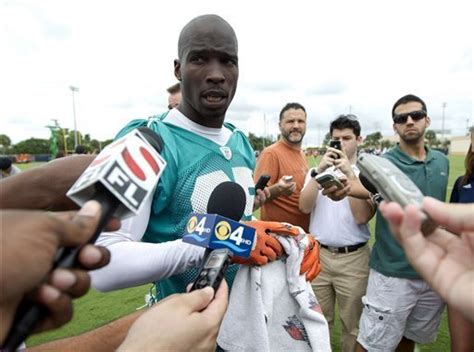 Chad Ochocinco Makes Miami Dolphins Debut Says Im Looking To Go Back