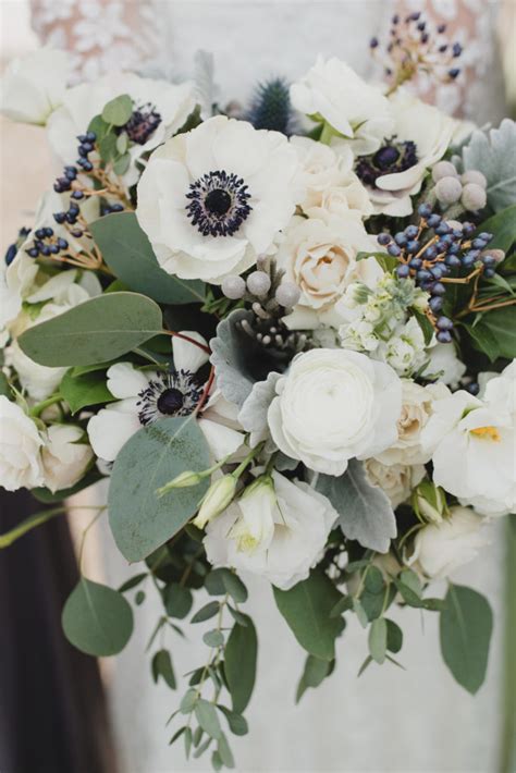 Correctly combining the colors of flowers, you can create a work of art! {{Mostly monochromatic navy, white, and sage green wedding ...