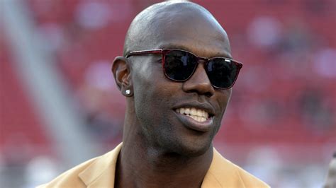 48 Year Old Terrell Owens Is Still Making Athletic Td Catches