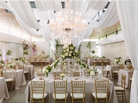 Looking for affordable party decoration ideas for your wedding? 25 Wedding Decoration Ideas for a Show-Stopping Venue ...