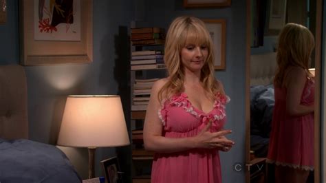 Melissa Rauch The Big Bang Theory In Bed Celebs