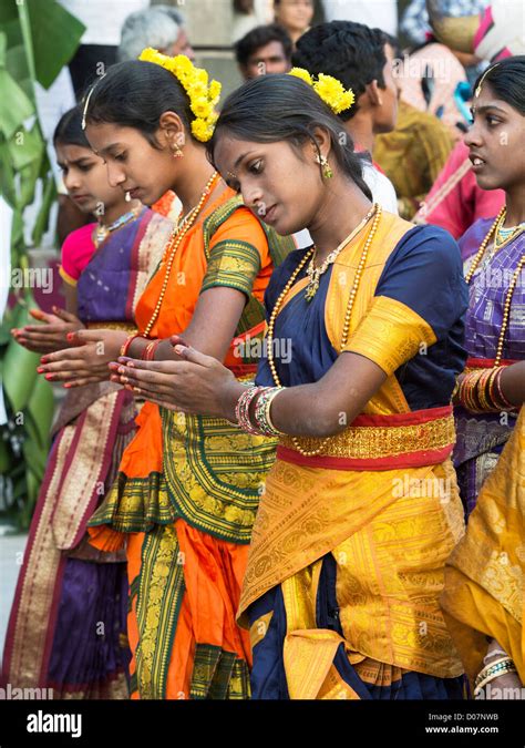 Top More Than 120 Cultural Andhra Pradesh Traditional Dress Super Hot