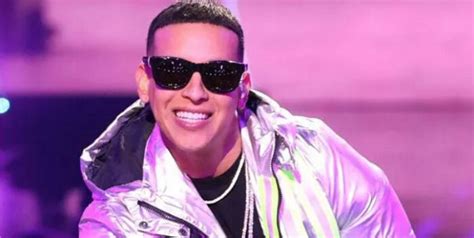 Daddy Yankee Ofrece Transmisión En Vivo Del último Concierto De Su Gira De Despedida Es Con Usted