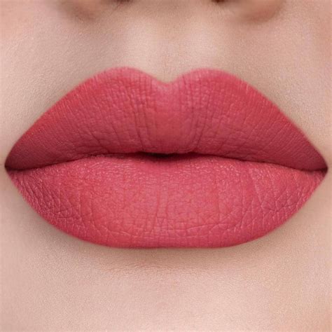 Pretty Coral Lipstick Focus Beauty And Style