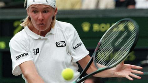 Wimbledon Champion Jana Novotna Dies After Battle With Cancer