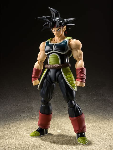 The two products complement each other perfectly to recreate the aerial fights of the dragon ball, dragon ball z and dragon ball super series. Figuras: S.H.Figuarts Bardock de Dragon Ball Z - Tamashii Nations