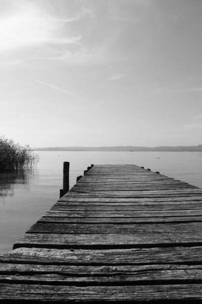 1000 Black And White Lake Pier Jetty Stock Photos Pictures And Royalty