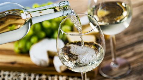 Everything You Need To Know About Pinot Grigio