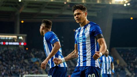 V Deo Evanilson Recoloca Fc Porto A Ganhar Em Pa Os De Ferreira Maisfutebol